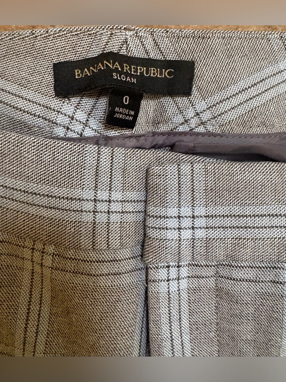 Banana Republic Sloan Skinny Fit Plaid Pants Grey White Size 0 MINT